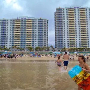 Holiday home Ocean Walk Fabulous Ocean Front View, Daytona Beach